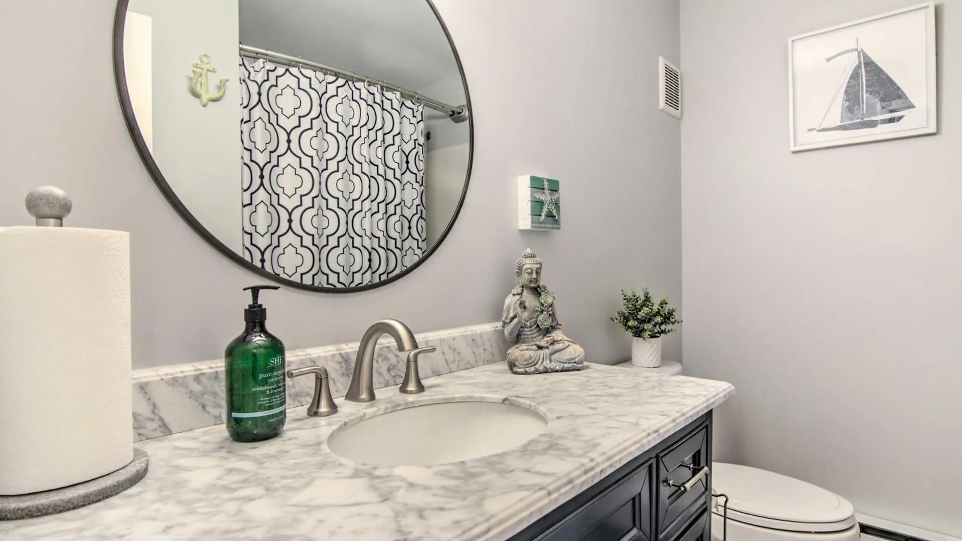 Ocean City Condo With Balcony - Walk To The Beach! Ocean City